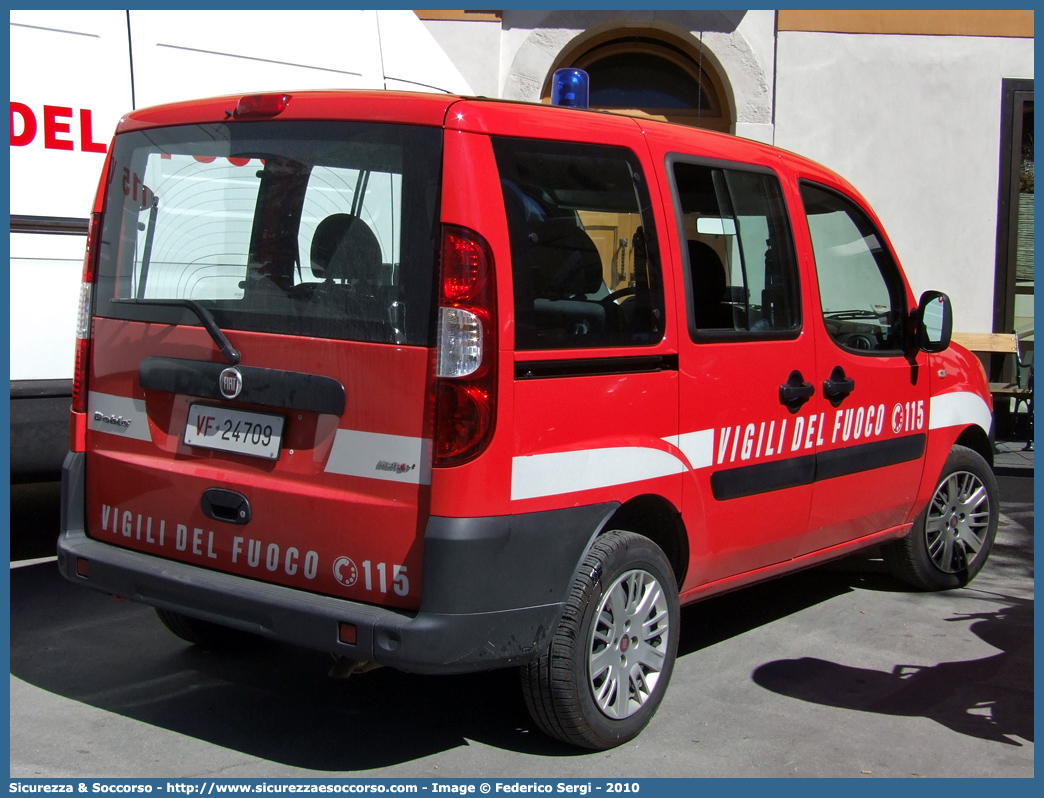 VF 24709
Corpo Nazionale Vigili del Fuoco
Fiat Doblò I serie restyling
Parole chiave: VVF;V.V.F.;Corpo;Nazionale;Vigili;del;Fuoco;Fiat;Doblò;Doblo