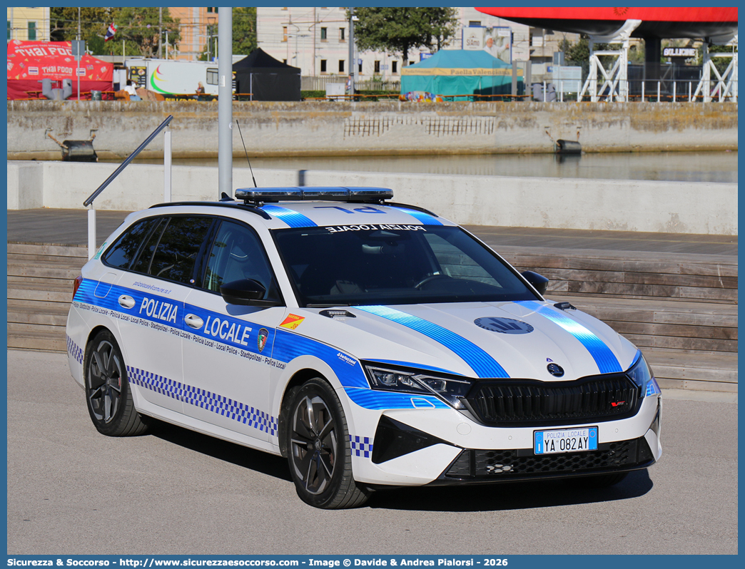 Polizia Locale YA082AY
Polizia Locale
Comune di Ravenna
Skoda Octavia Wagon RS VI serie restyling
Allestitore Bertazzoni S.r.l.
Parole chiave: Polizia;Locale;Municipale;Ravenna;Skoda;Octavia;Station;Wagon;SW;S.W.;RS;Bertazzoni;YA082AY;YA 082 AY