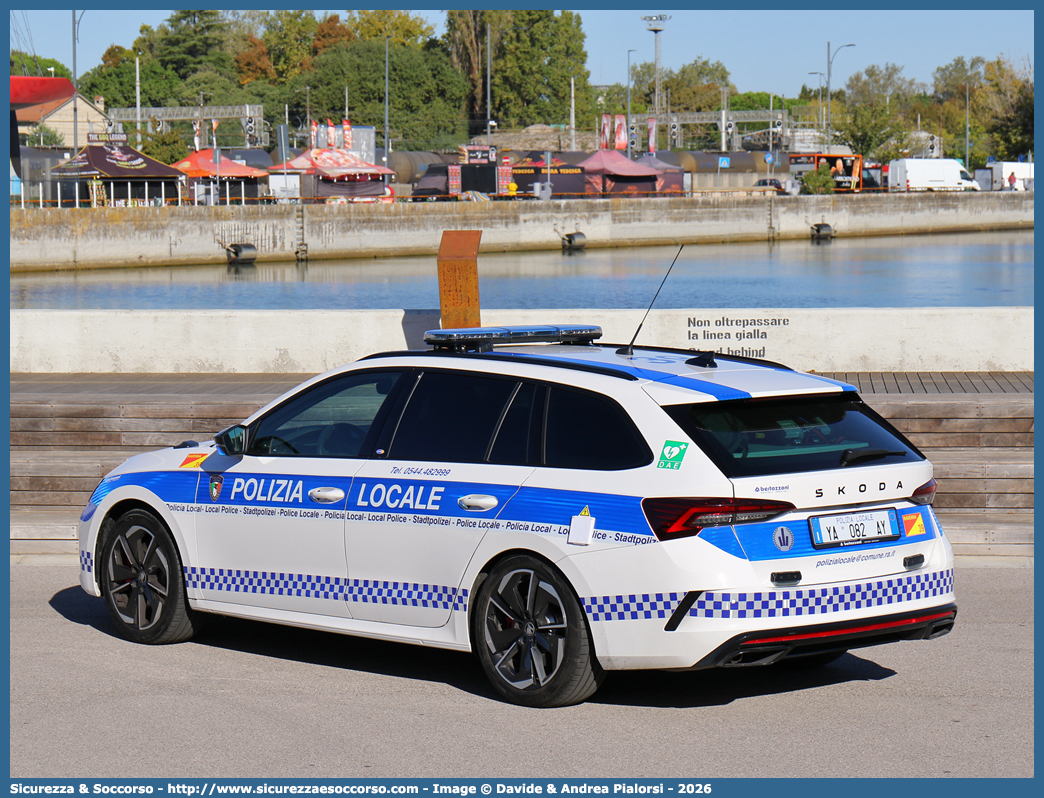 Polizia Locale YA082AY
Polizia Locale
Comune di Ravenna
Skoda Octavia Wagon RS VI serie restyling
Allestitore Bertazzoni S.r.l.
Parole chiave: Polizia;Locale;Municipale;Ravenna;Skoda;Octavia;Station;Wagon;SW;S.W.;RS;Bertazzoni;YA082AY;YA 082 AY