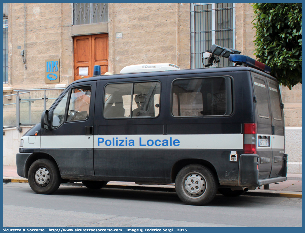 -
Polizia Locale
Comune di Trani
Fiat Ducato II serie
Parole chiave: Polizia;Locale;Municipale;Trani;Fiat;Ducato